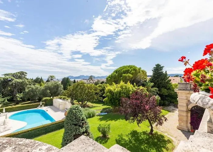 Superbe 3 Pieces Avec Piscine Et Tennis