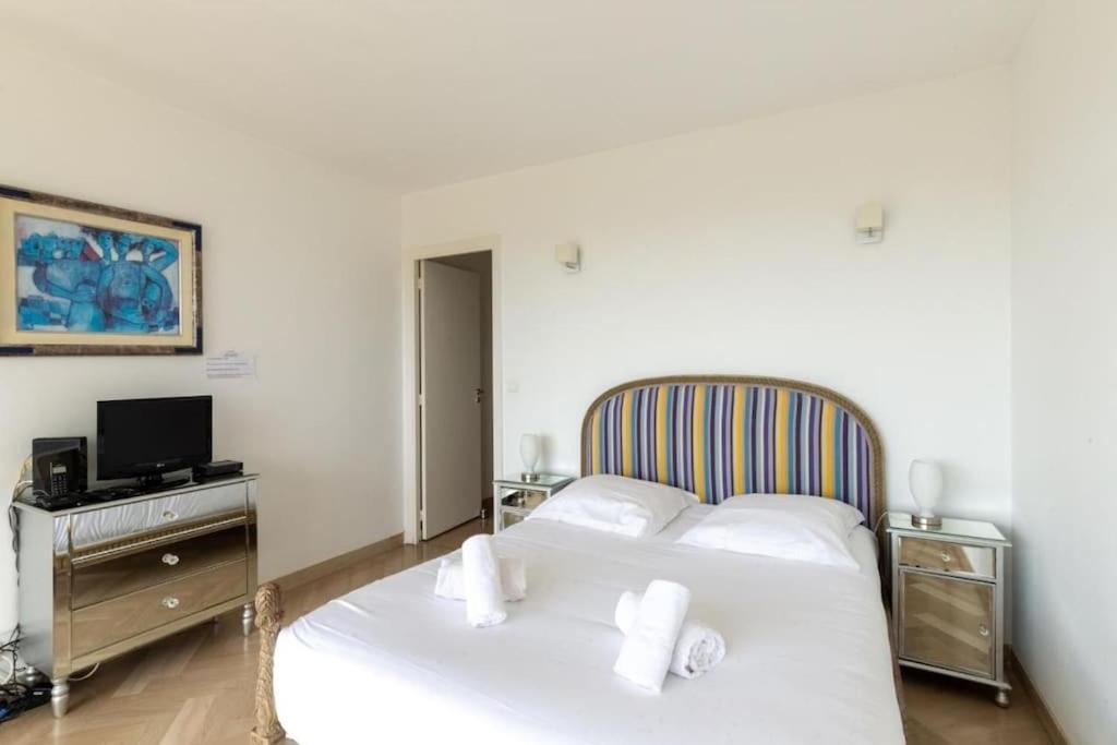 Superbe 3 Pieces Avec Piscine Et Tennis Apartment Cannes