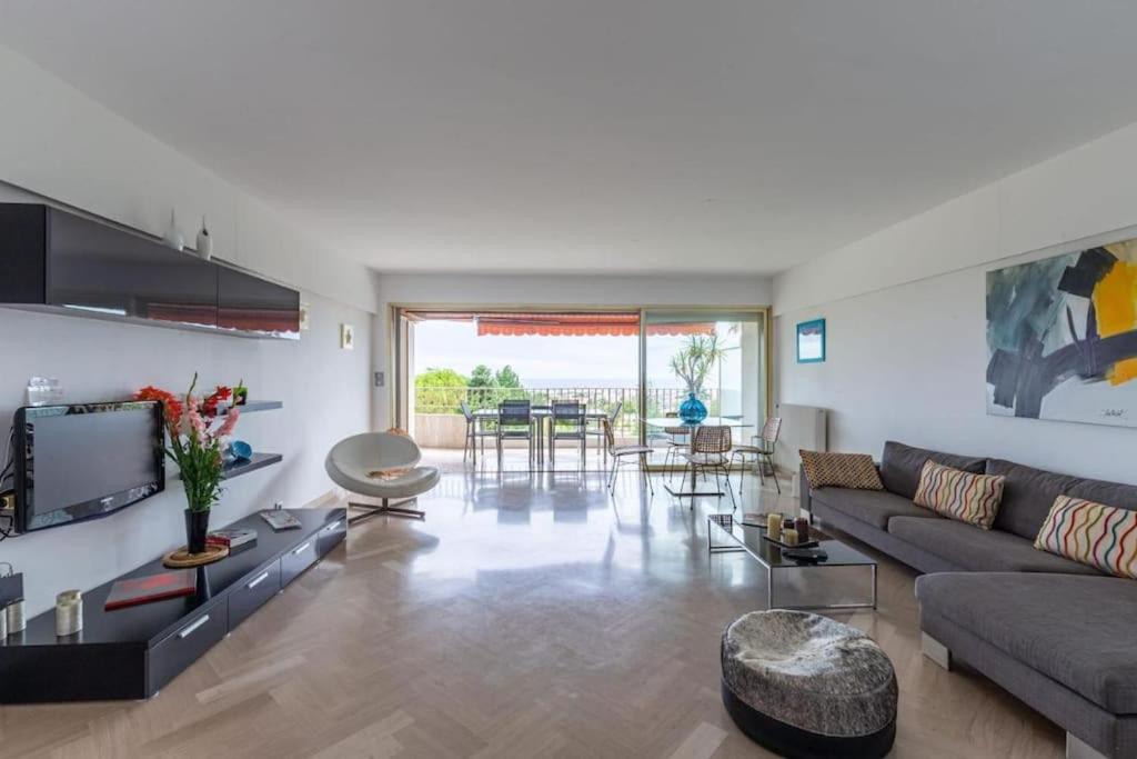 Superbe 3 Pieces Avec Piscine Et Tennis Apartment Cannes